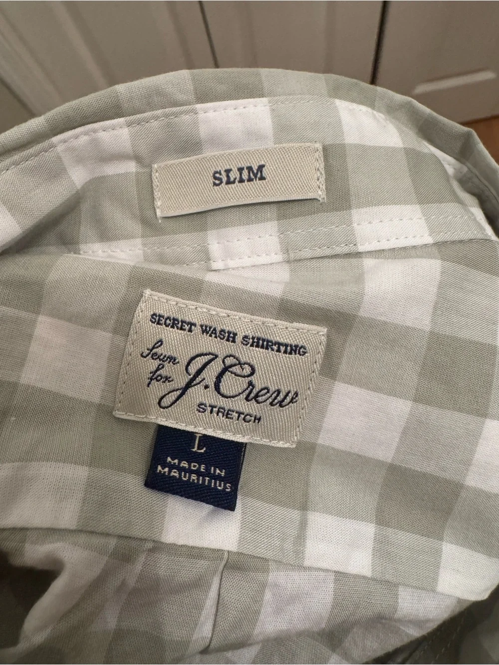 J Crew Men’s Slim Secret Wash Shirting Long Sleeve Button Up Shirt White Green L